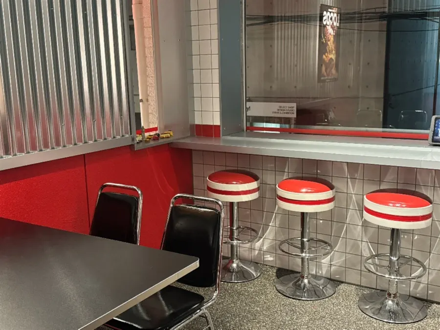 The interior of Locos BBQ Sangsu Branch with 2-4 person tables