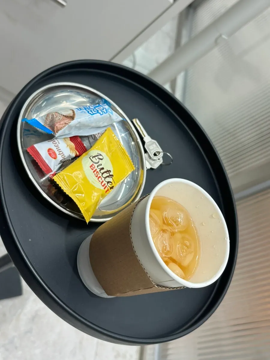 Snacks during the hair appointment