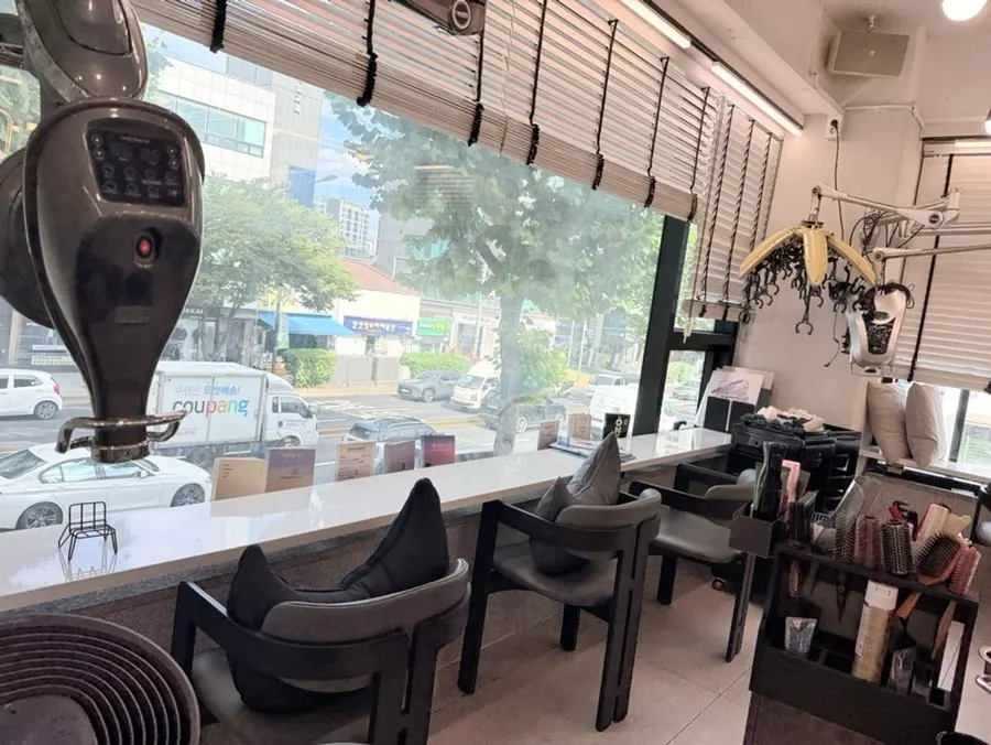 Photo taken inside the salon after the service was finished