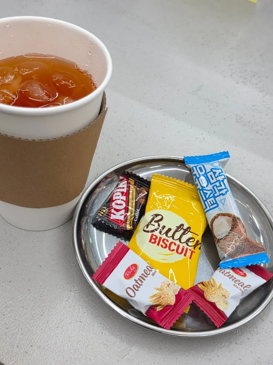 Rooibos tea and snacks served during the treatment