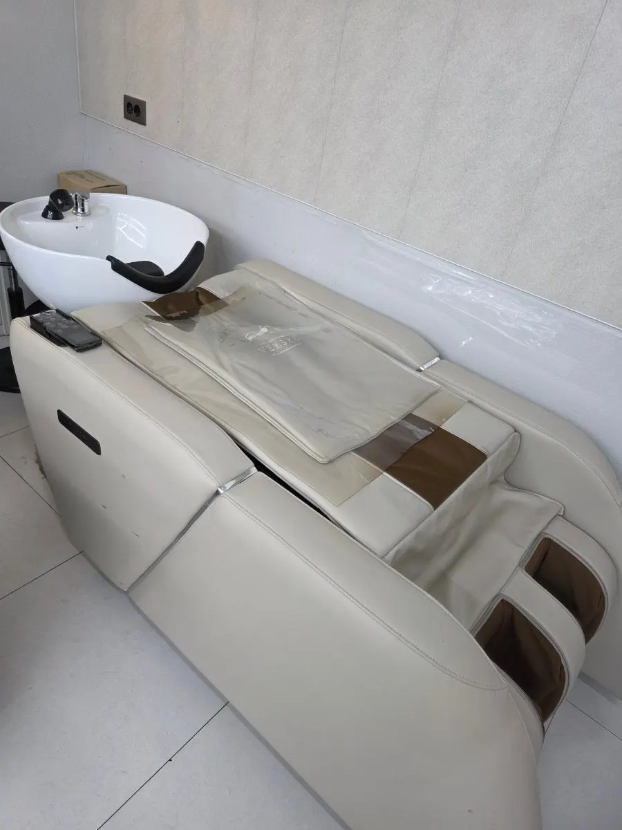 The collagen injection step being performed