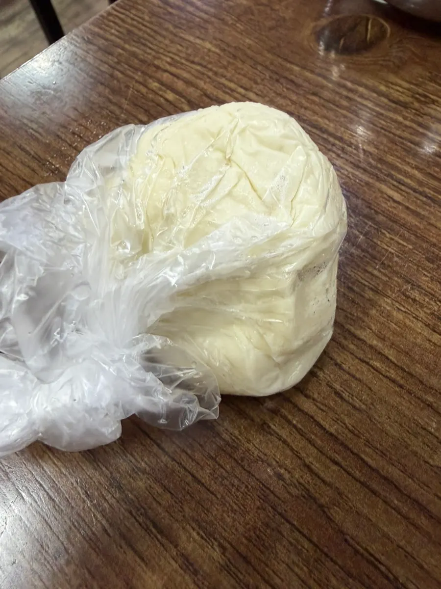Dumpling sari added into the gamjatang