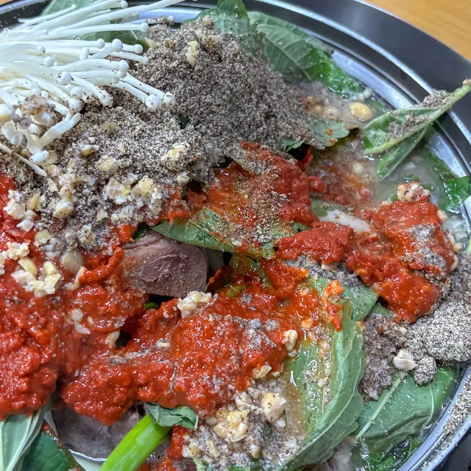 감자탕 소 사이즈 한 냄비