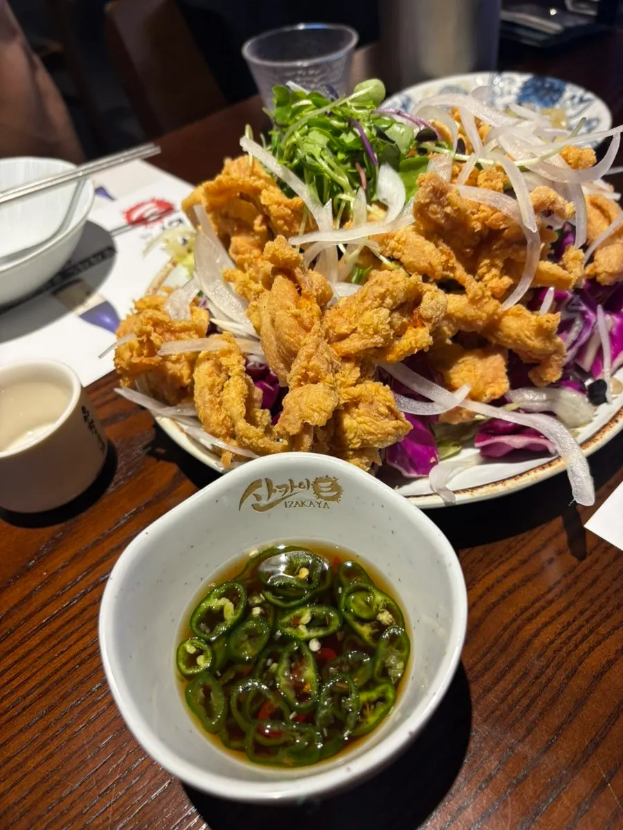 Close-up of the crispy fried chicken in Sangkai yurinji