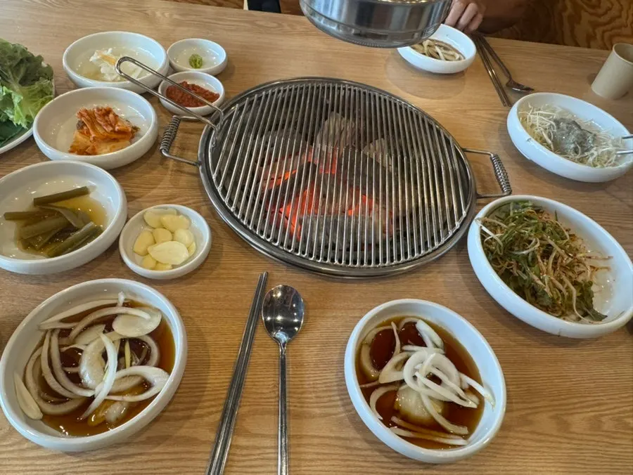 Self-serve side dish bar set up in the restaurant