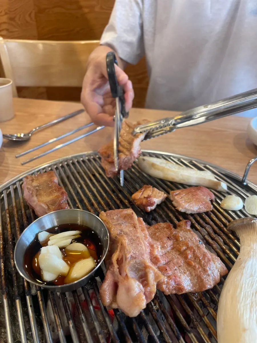 Marinated pork galbi cut into bite-sized pieces