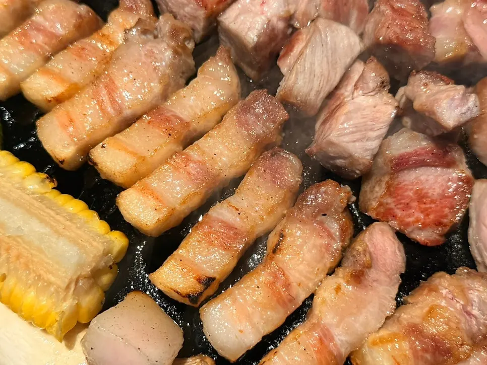 Mixed platter on the custom-built grill plate