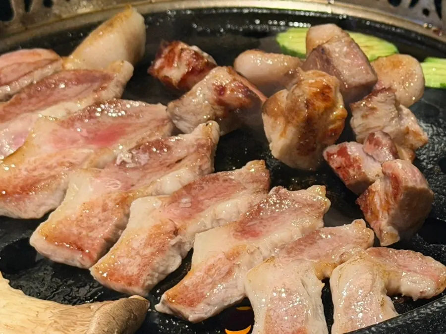 열무와 무가 넉넉히 들어간 물냉면