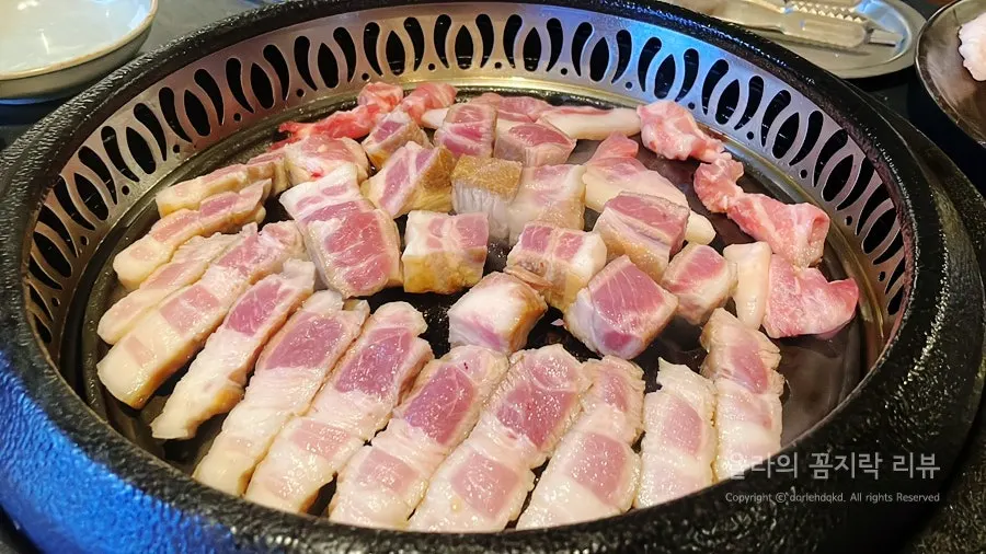 Wide shot of the mixed grill platter spread