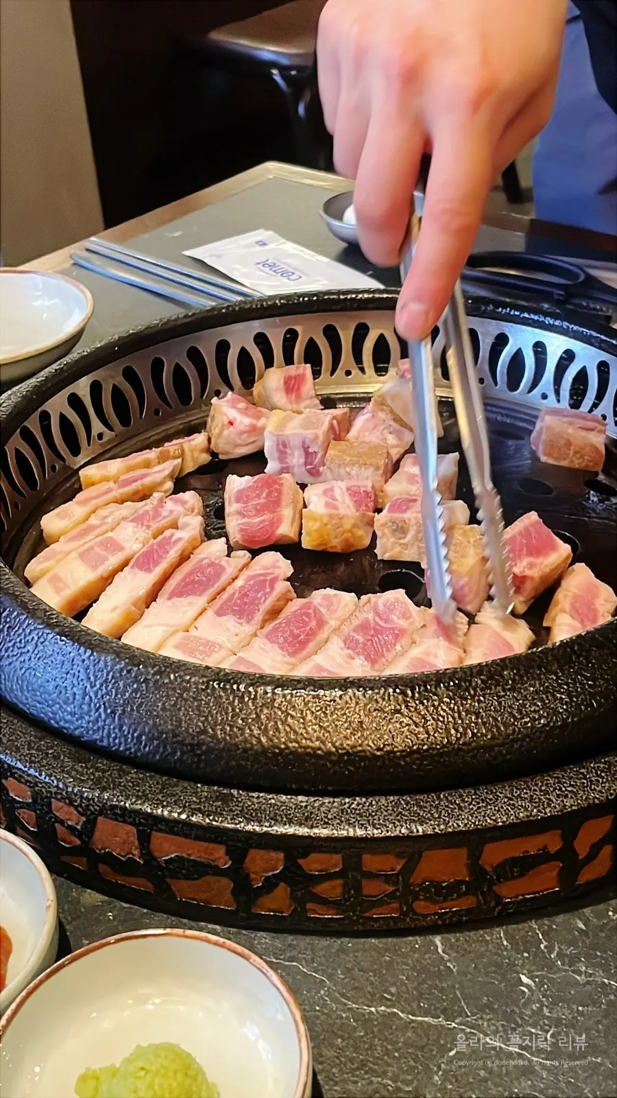 The grill plate emptied down to the last piece