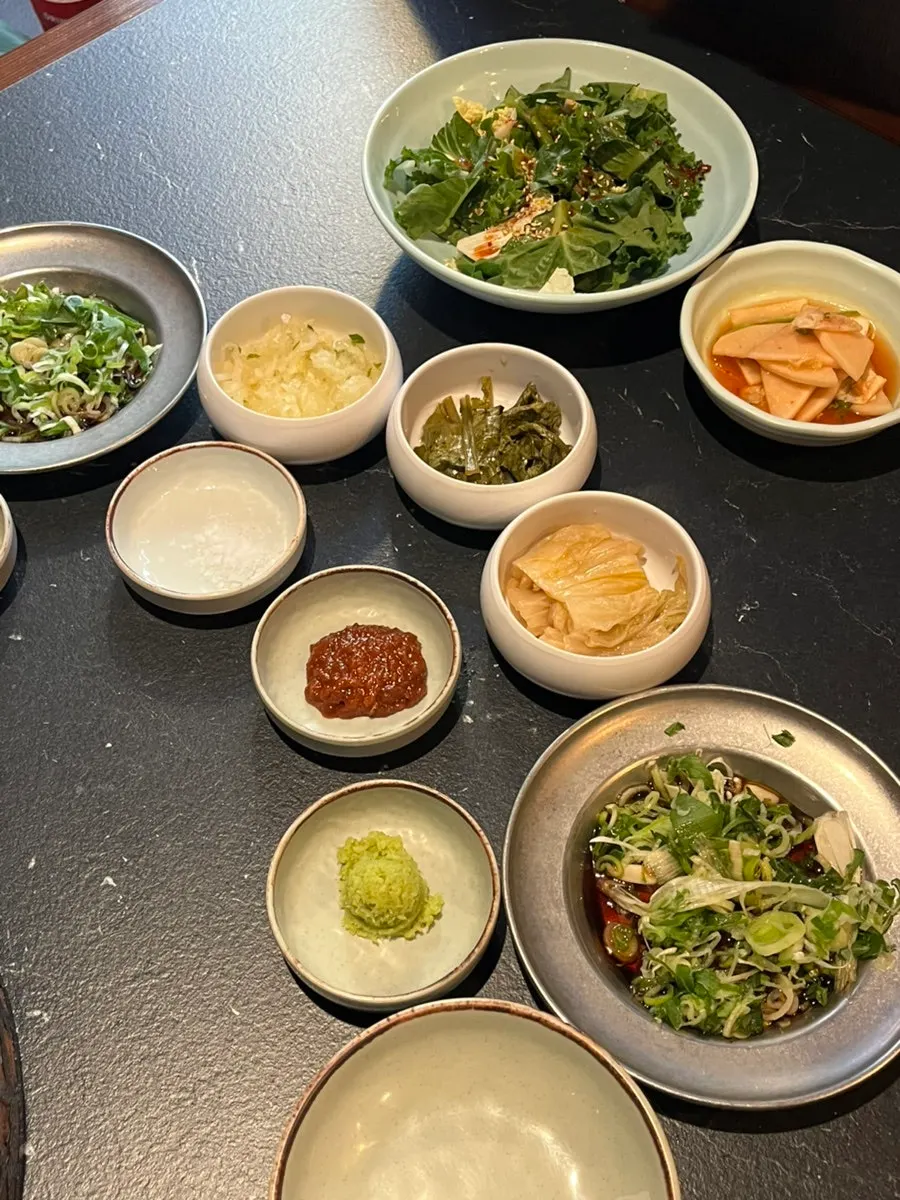 밑반찬으로 나온 유자무생채