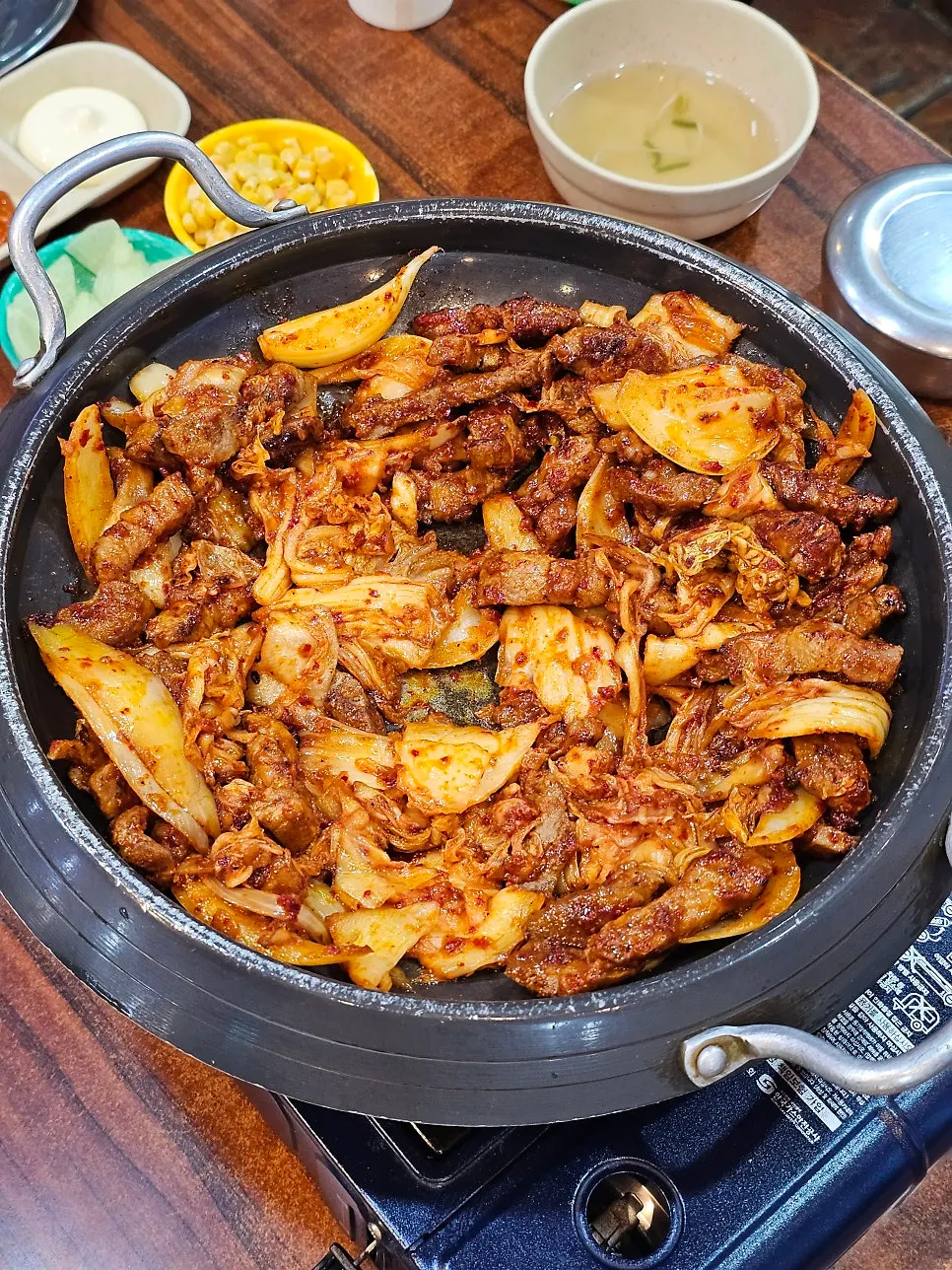 아주대 앞 우만동 돼지김치구이 전문점 사랑집