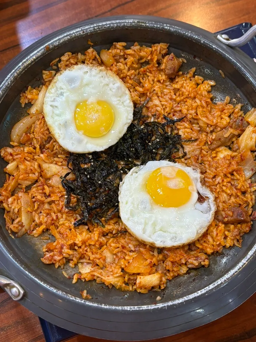 A finished spoonful of the fried rice