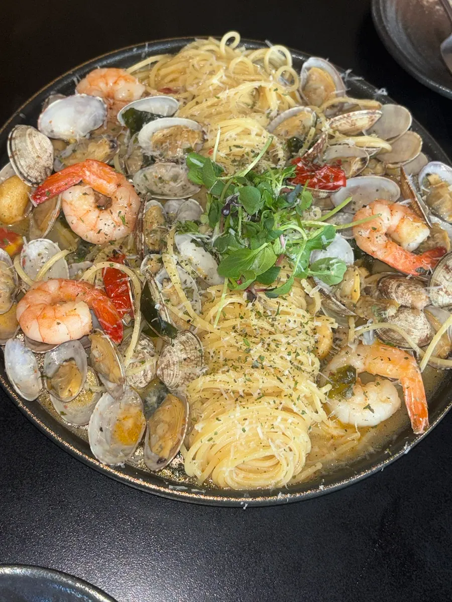 バダスマウルパスタの一皿