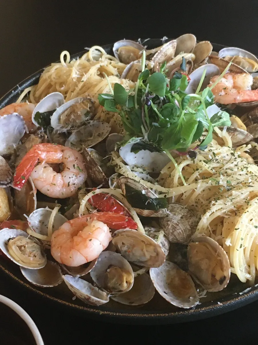 パスタに入ったプリプリのエビ