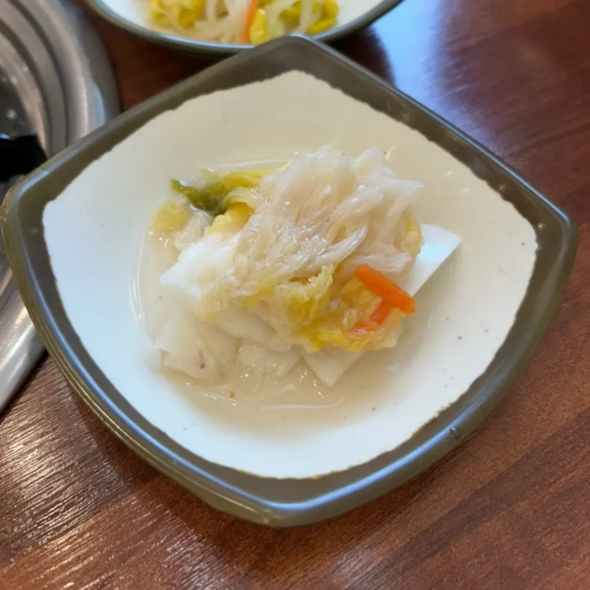 주문 후 차려진 테이블 세팅