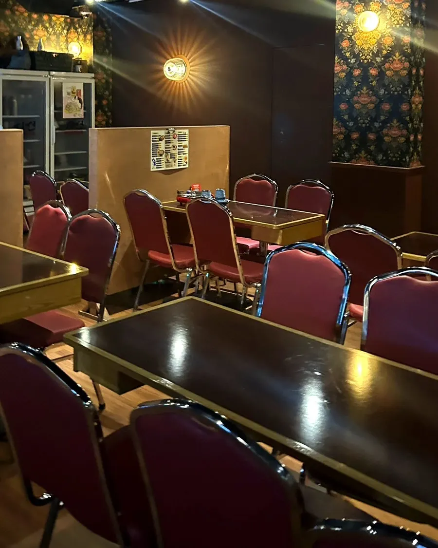 Private-feeling seating at Siseon Gyodae Branch