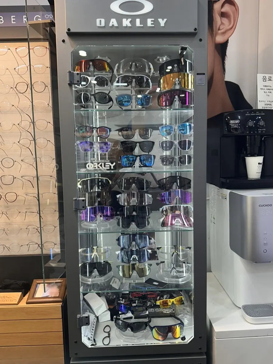 Premium corner with Lindberg eyewear frames
