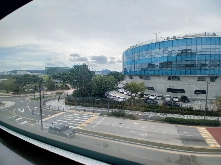 세종 호수공원 대통령기록관 전경