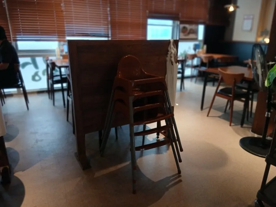 밥꽃한상 실내 안내 게시물