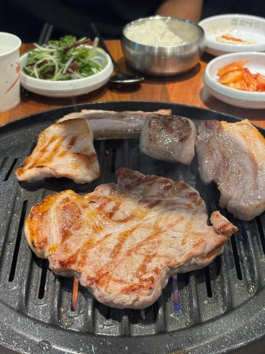 돼지 반마리세트 생고기 한 상