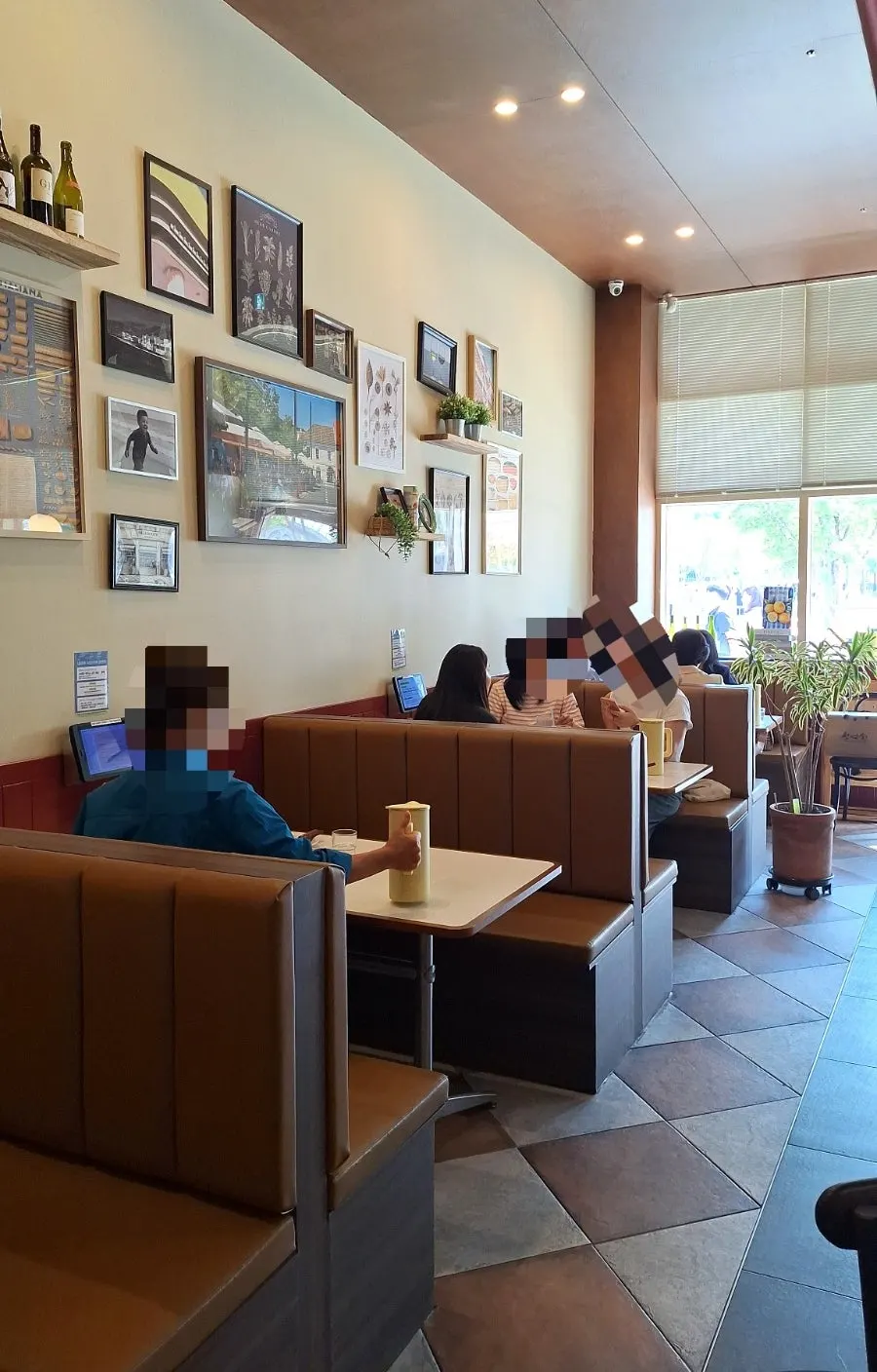 Cozy table seating great for dates