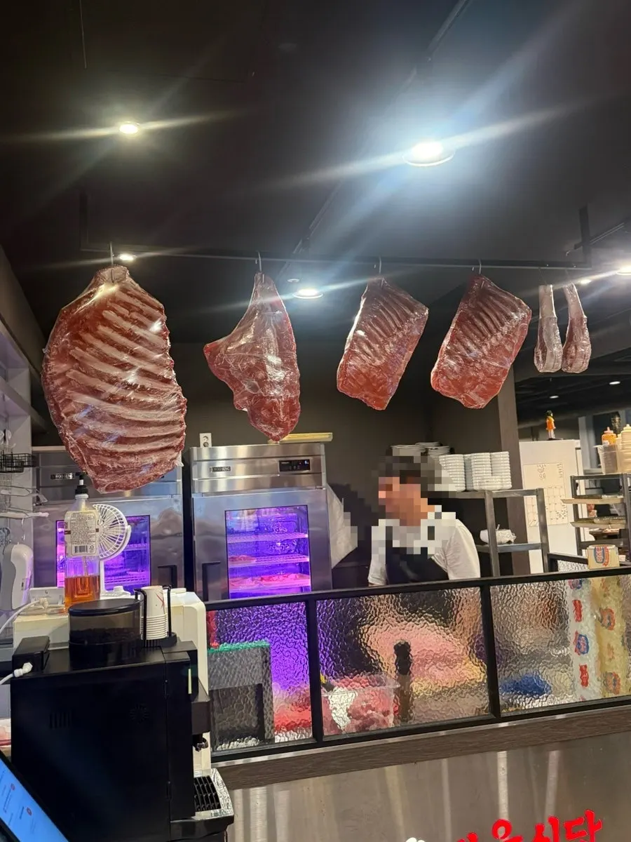 Spacious interior of Hanmaeum Butcher Restaurant Sejong Boram Branch