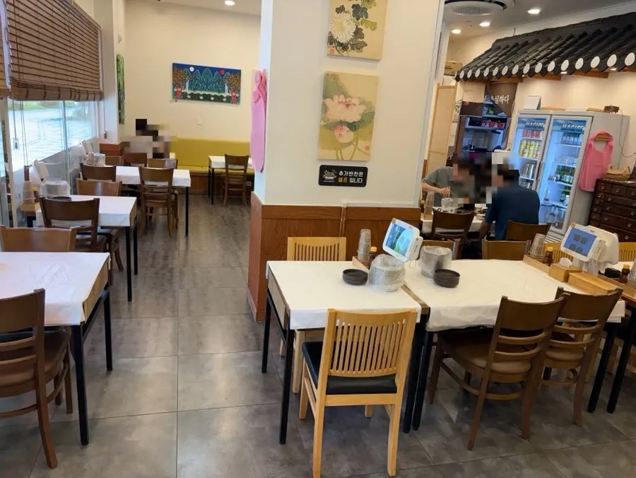 Chungsilok's posted hours and break time