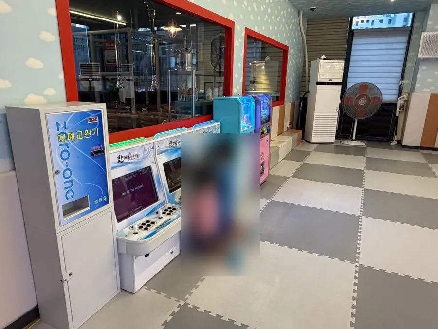 Restaurant playroom for children