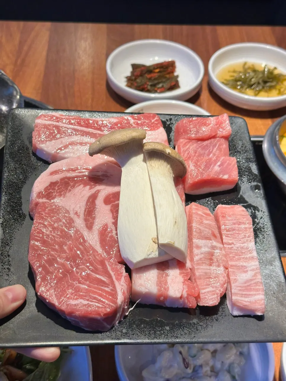 부족한 반찬을 이용하는 셀프바