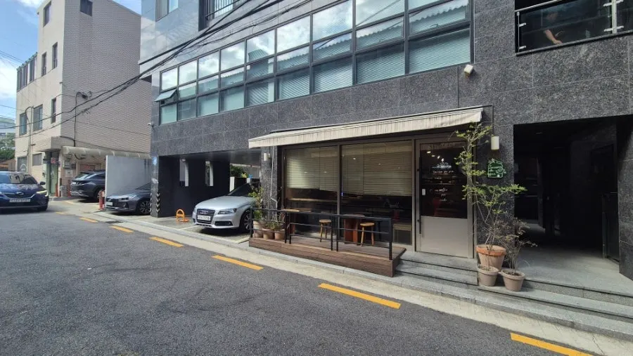 쎄종드파이 입구 주변 전경