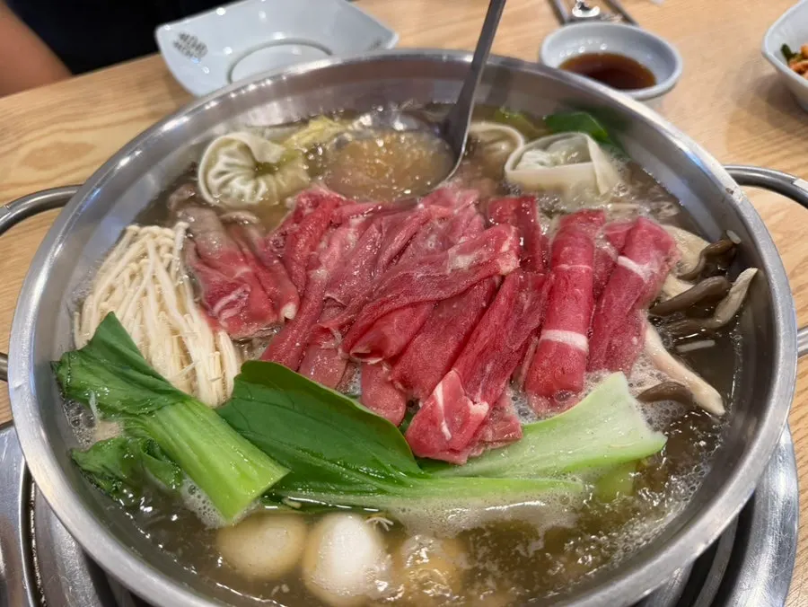 샤브샤브 재료와 비법소스
