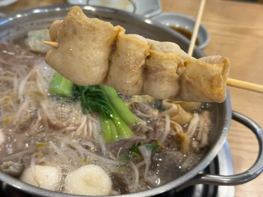 어묵사리와 옹심이를 넣은 냄비