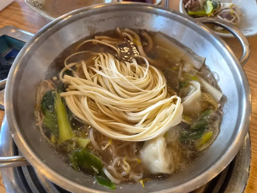 ₩1,500 glass of makgeolli
