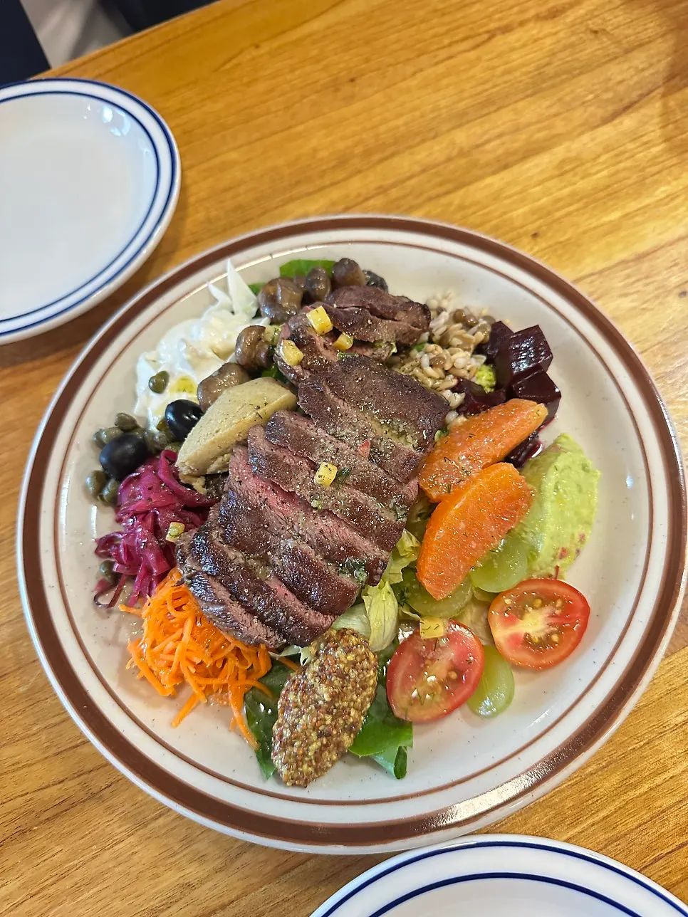 Photo related to the price of a meal for two