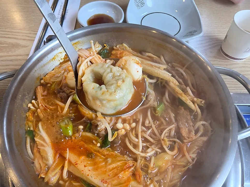 Ingredientes del shabu kalguksu