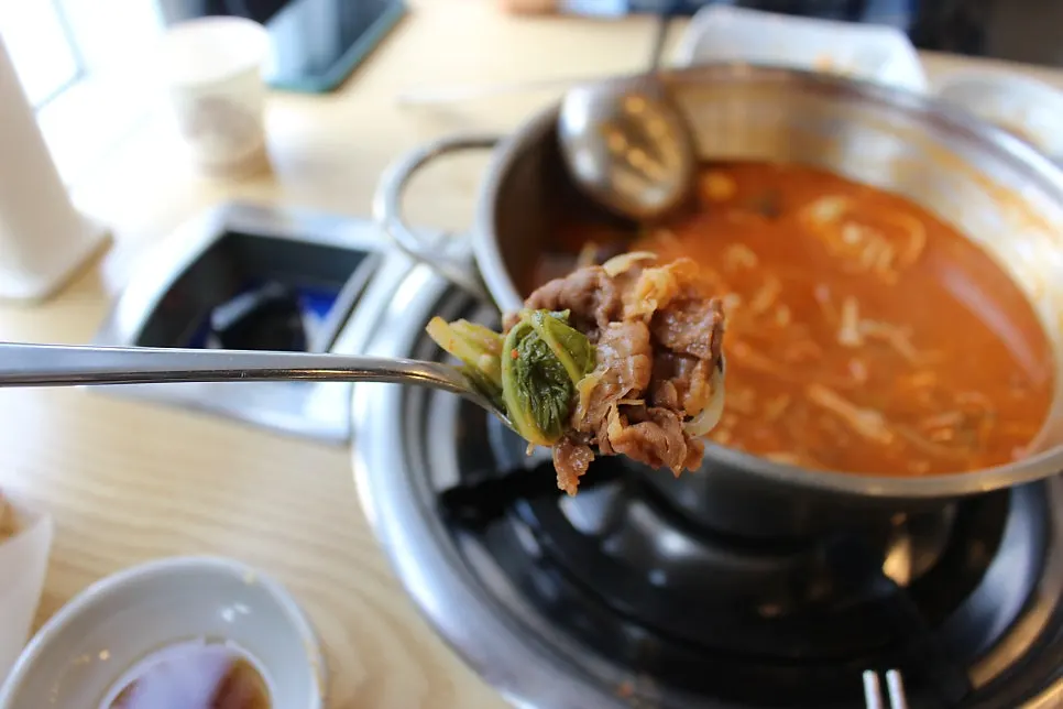 Shabu with ongsimi and vegetables
