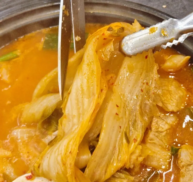 A bowl of hot sotbap