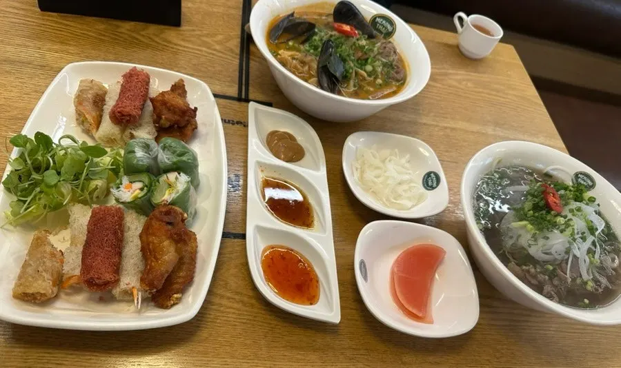 Lunch visit to Mekong Thai at Sejong Lake Park