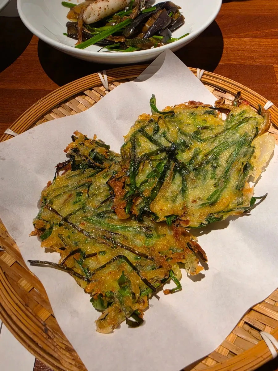 Crisp kimchi side dish