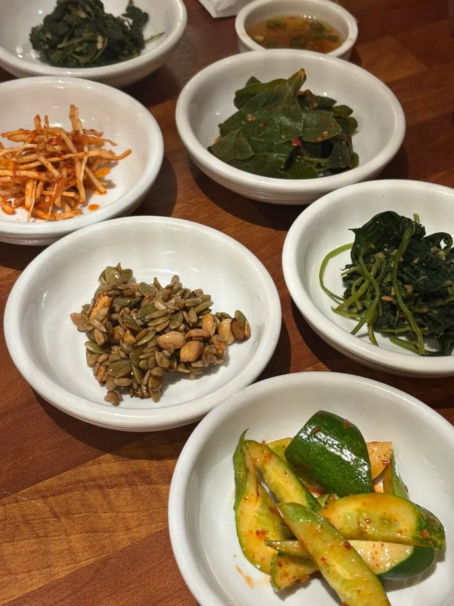 Bapkkot Hansang's main dish, tteokgalbi