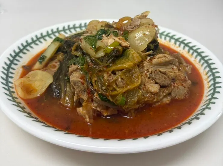 Leftover gamjatang broth meant for fried rice