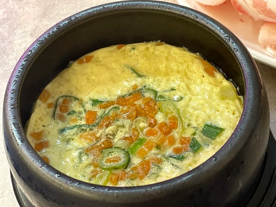 Steamed egg included for free