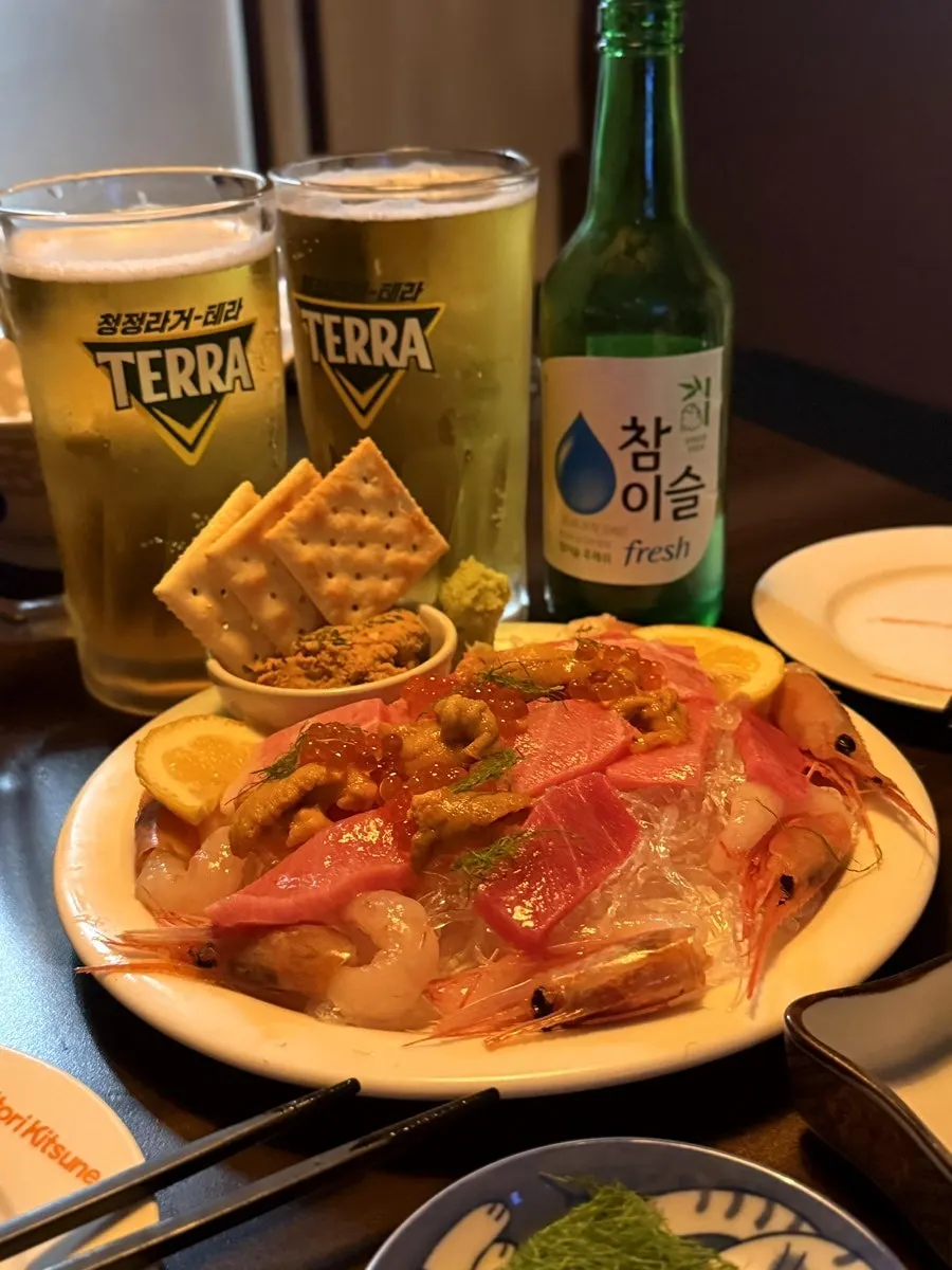 Premium seafood platter components