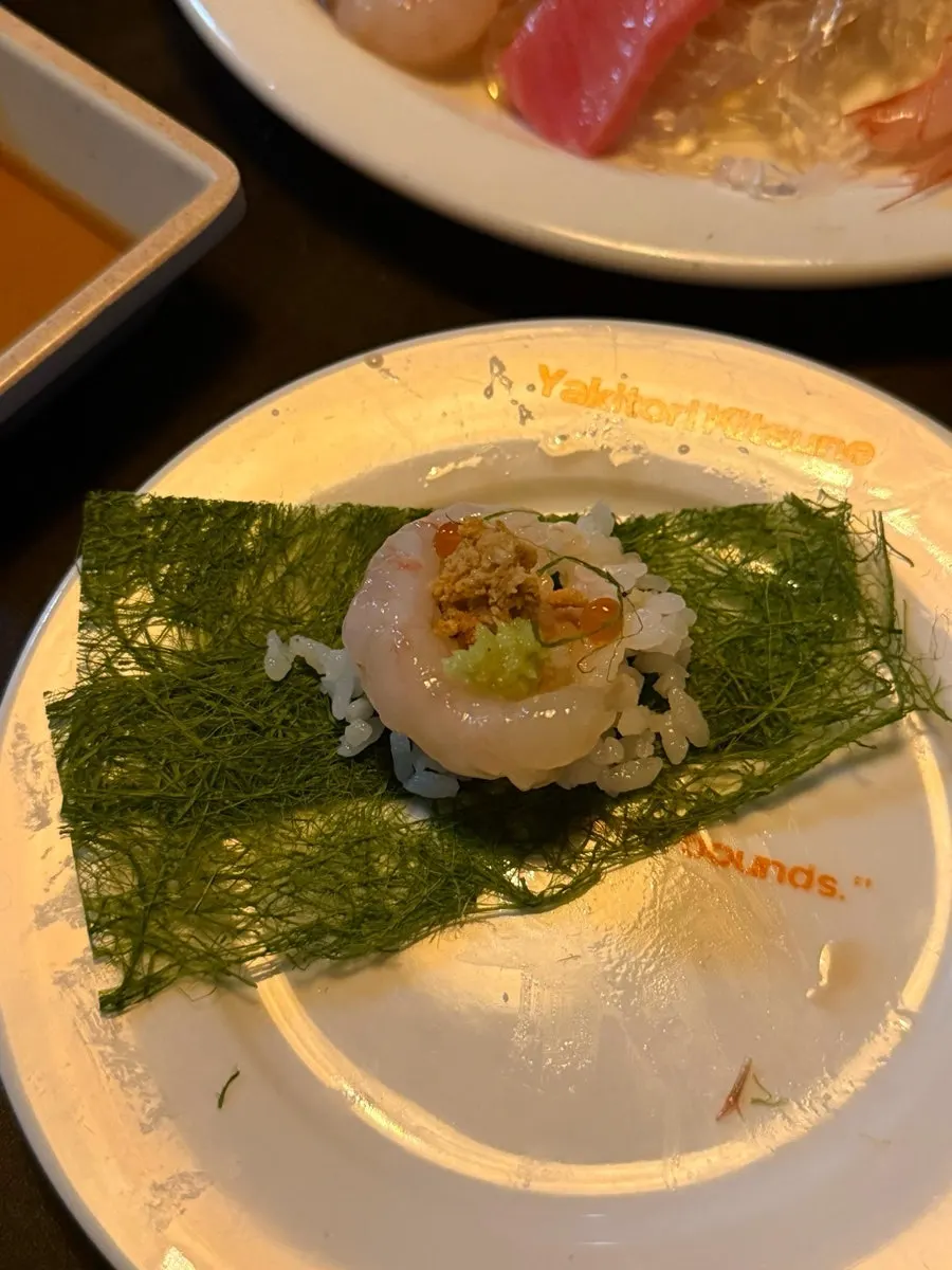 Sushi rice and seafood pairing