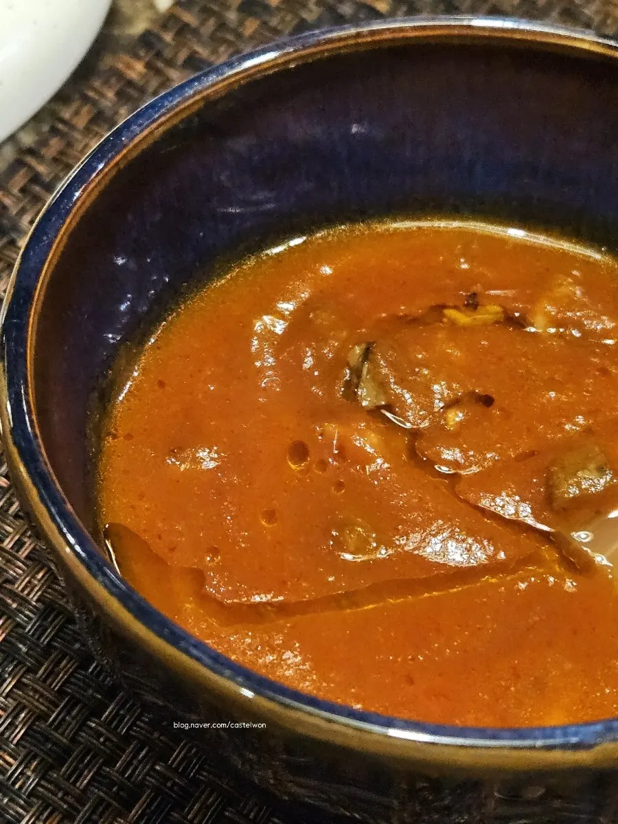 토마토 스튜와 옥수수 수프