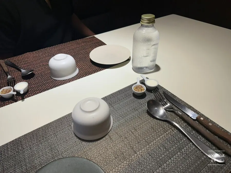 세카로 송파본점 홀 내부 전경