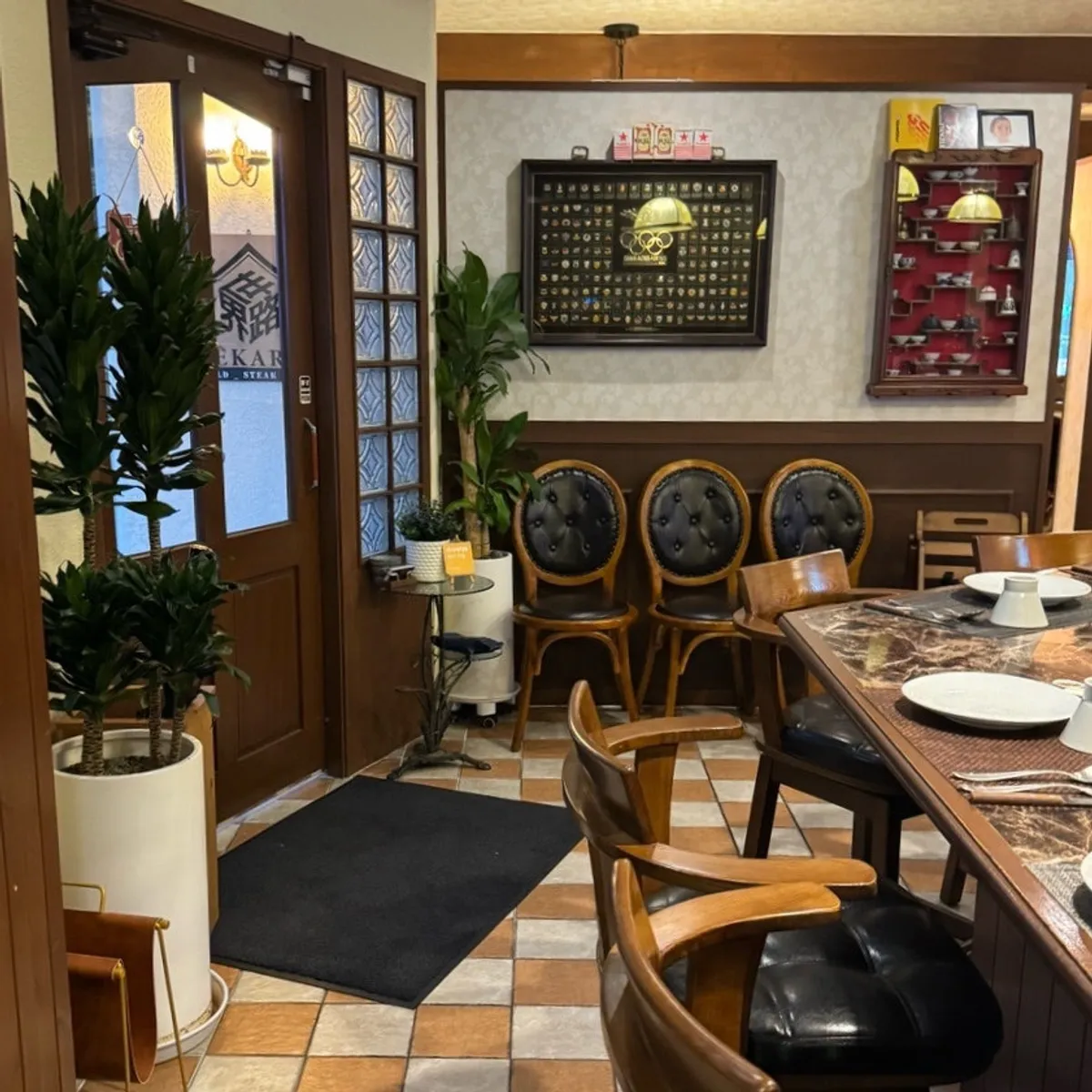 Interior of Sekaro Steak Songpa Main Branch with wood-tone décor