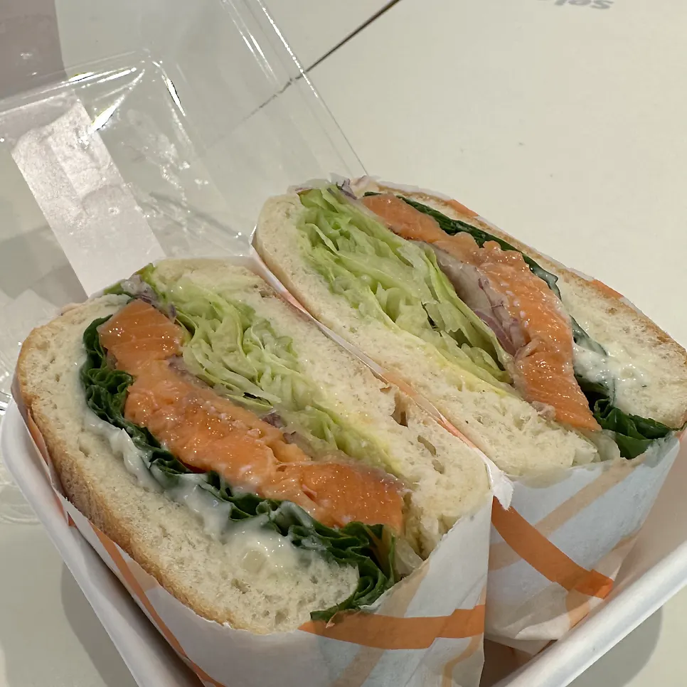 Salmon sandwich cut into bite-sized pieces