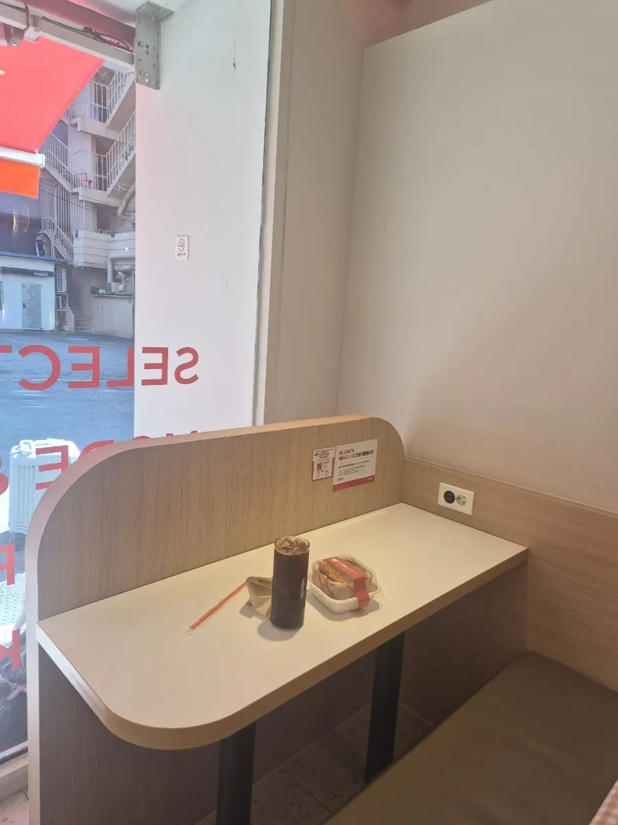 혼자 쓰기 좋은 1인 스터디석